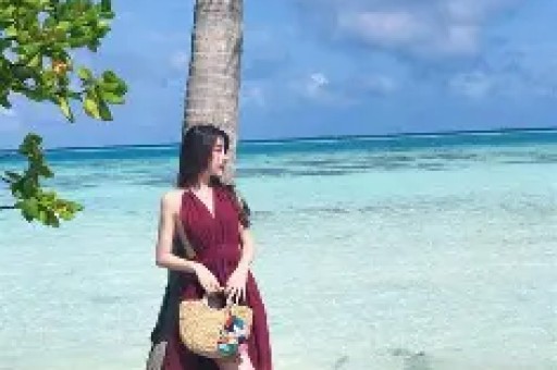 陪玩陪睡仅冰山一角!继关晓彤遭殃后千万网红再曝内娱猛料